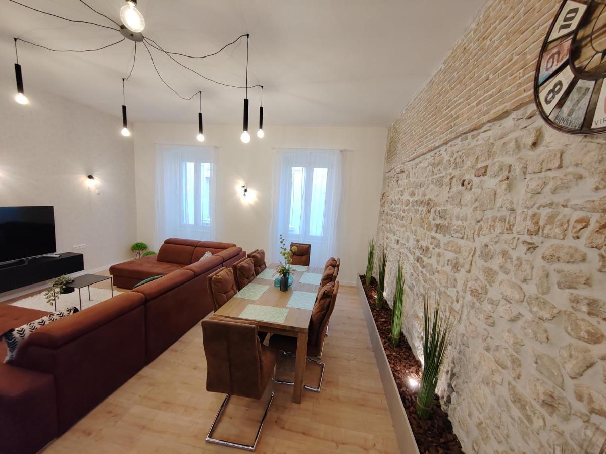Town Square Apartment Задар Екстер'єр фото